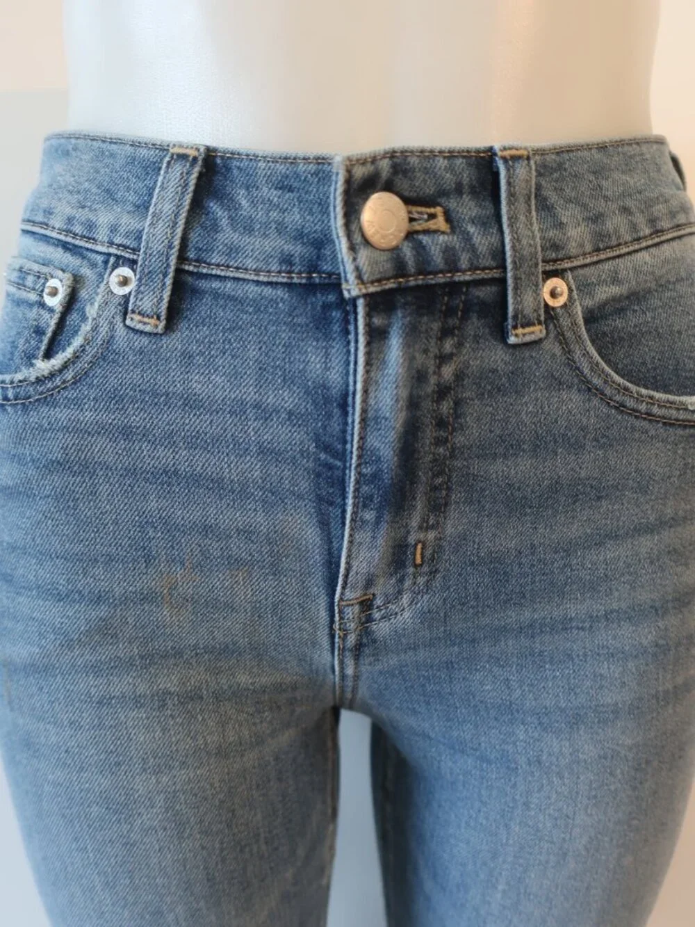 NWT Womens J. Crew Blue (Item- 21) Mid-Rise Straight Leg Jean 25